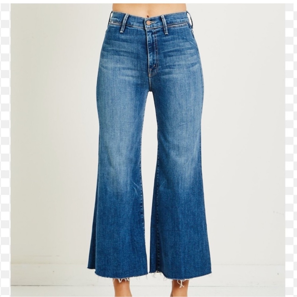 Mother Jeans The Swooner Roller Crop Fray Jeans Sz 26 EUC Blue Wash distressed